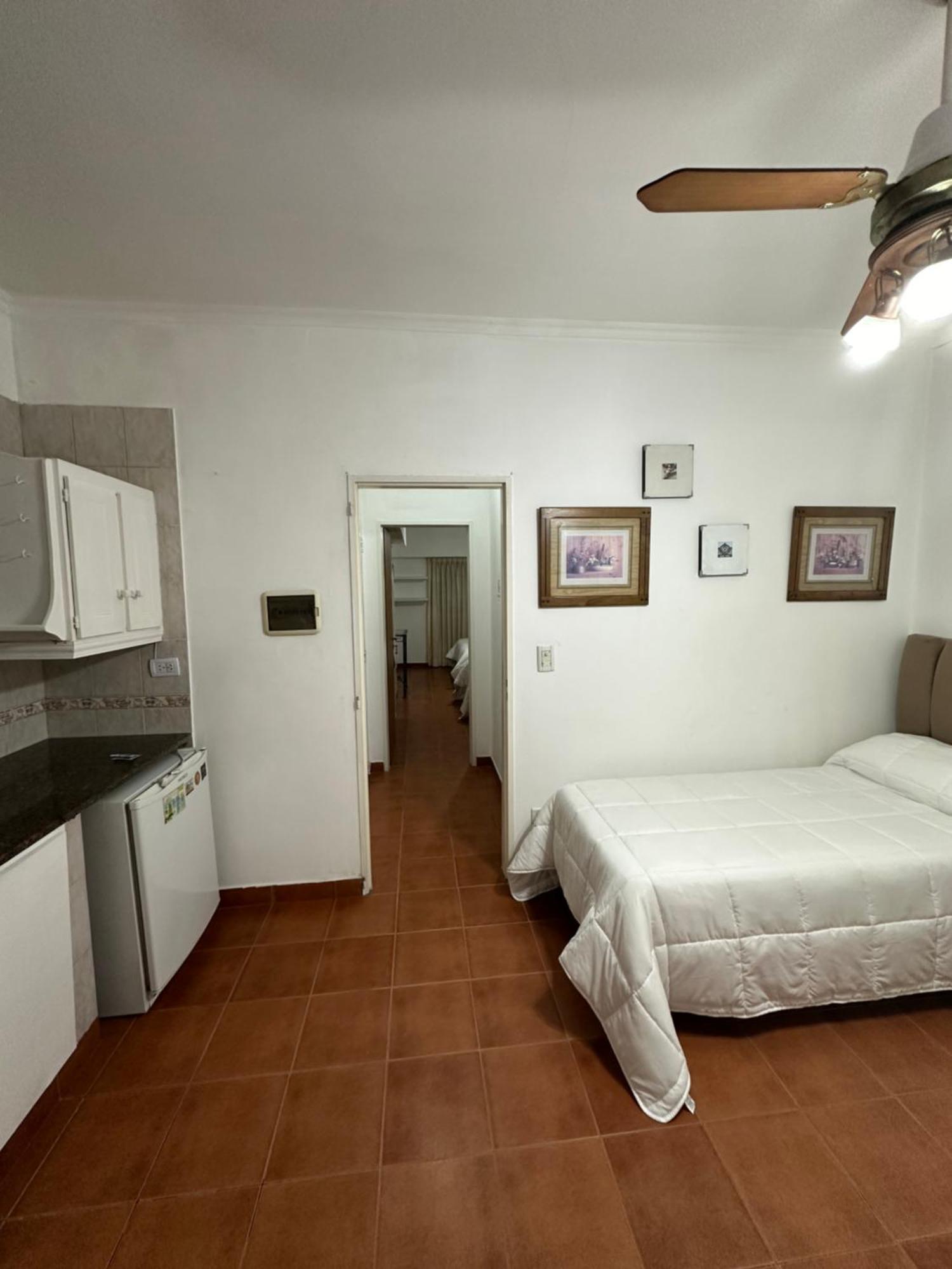 Lpr Express Eze Airport Hotel Monte Grande Exterior foto